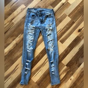American Eagle Distressed Jegging